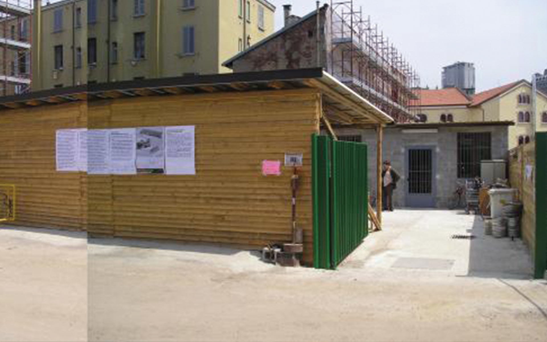 2007-2012 Stecca temporanea, ingresso vicolo De Castillia